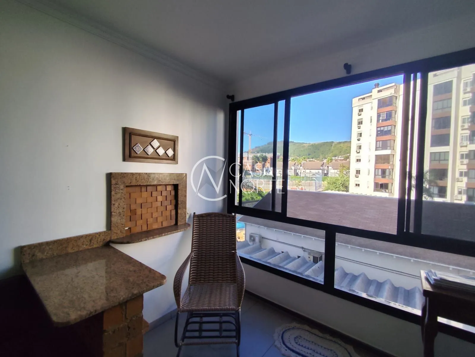 Apartamento à venda com 2 quartos, 72m², 1 suíte, 1 vaga, Avenida Ipiranga no bairro Jardim Botânico em Porto Alegre