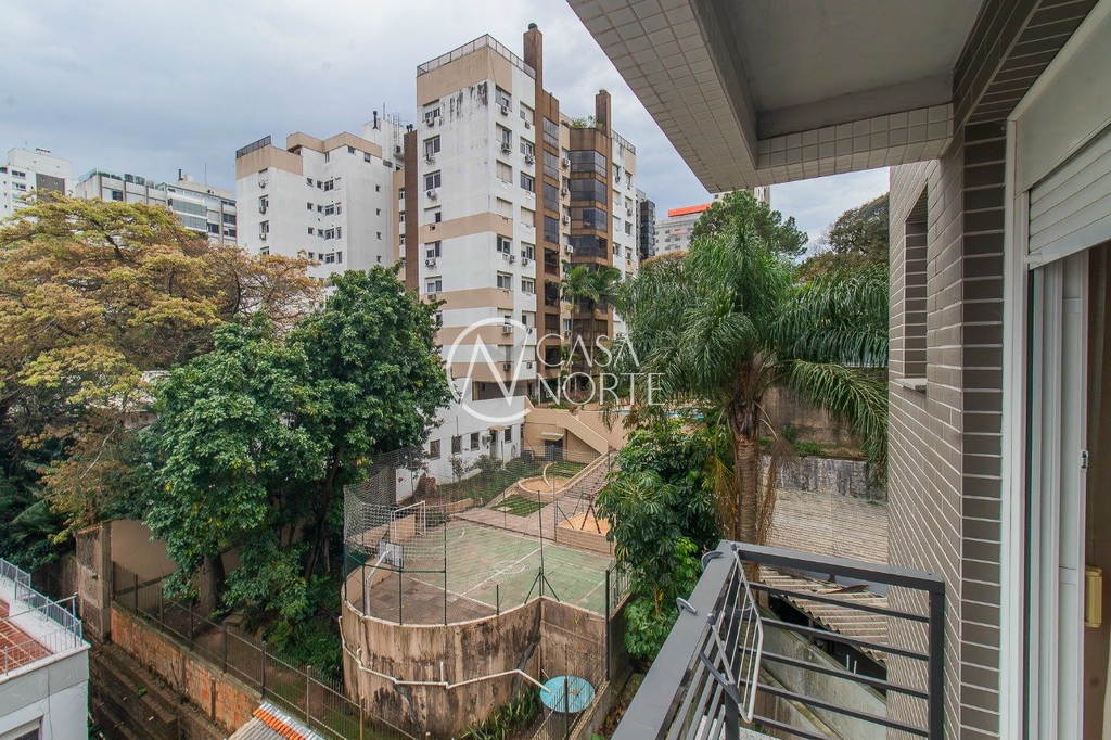 Apartamento à venda com 1 quarto, 56m², 1 suíte, 1 vaga, Rua Engenheiro Adolfo Stern no bairro Bela Vista em Porto Alegre