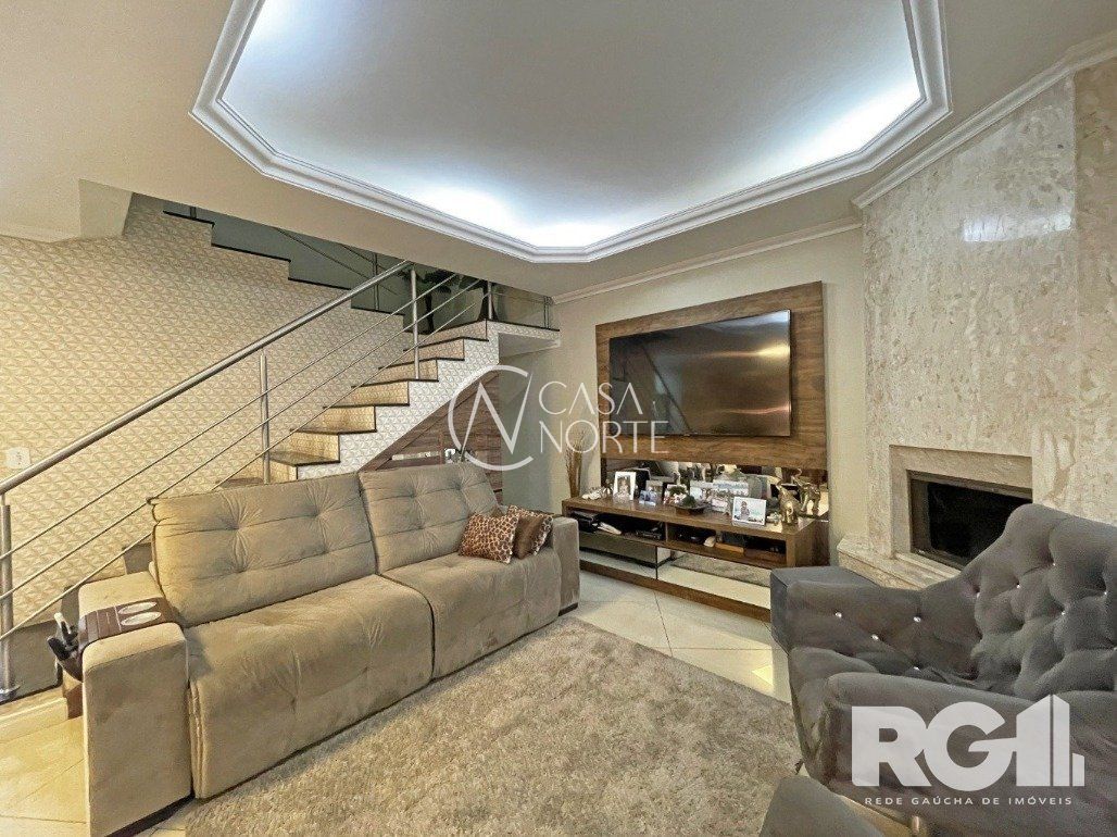 Casa de Condomínio à venda com 3 quartos, 198m², 1 suíte, 4 vagas, Avenida Ecoville no bairro Ecoville em Porto Alegre