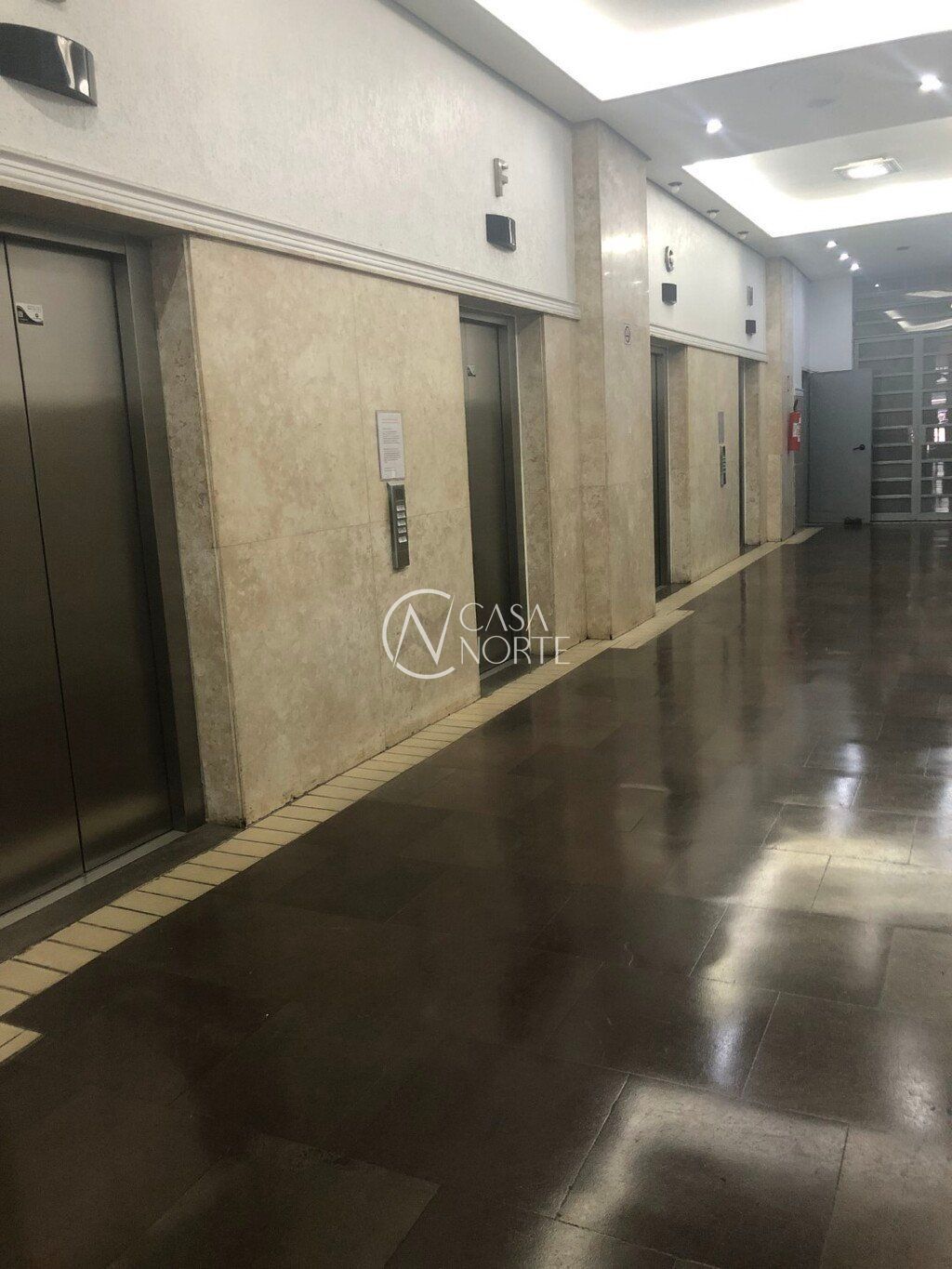 Sala Comercial à venda , 23m², Osvaldo Cruz no bairro Centro Histórico em Porto Alegre