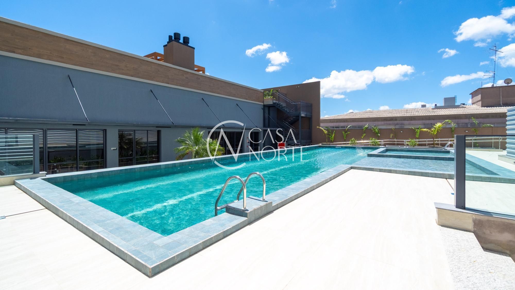 Duplex à venda com 3 quartos, 291m², 3 suítes, 2 vagas, Avenida do Forte no bairro Vila Ipiranga em Porto Alegre