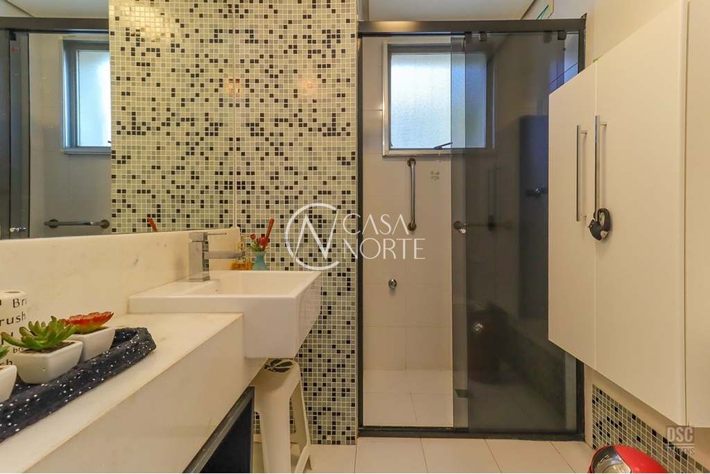 Apartamento à venda com 2 quartos, 80m², 1 vaga, Barão do Triunfo no bairro Menino Deus em Porto Alegre