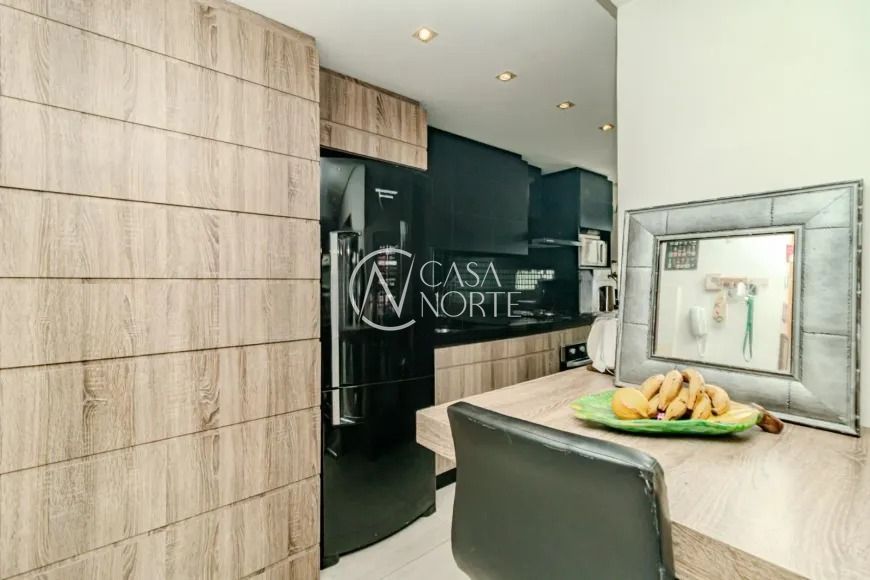Apartamento à venda com 3 quartos, 84m², 1 suíte, 2 vagas, Avenida Andaraí no bairro Passo da Areia em Porto Alegre