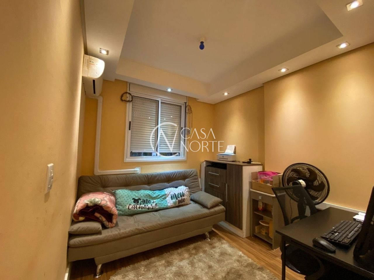 Apartamento à venda com 3 quartos, 84m², 1 suíte, 1 vaga, Rua Monsenhor Antônio Guilherme Grings no bairro Sarandi em Porto Alegre