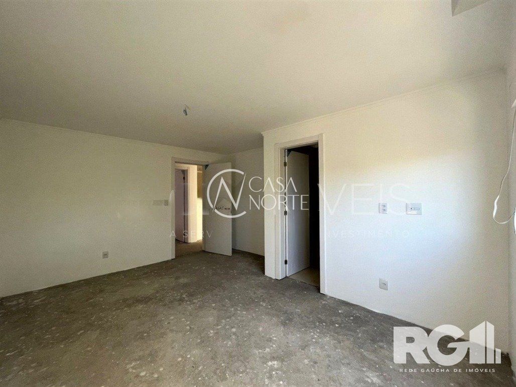 Apartamento à venda com 2 quartos, 77m², 1 suíte, 1 vaga, Praça Ivo Corrêa Meyer no bairro São Sebastião em Porto Alegre