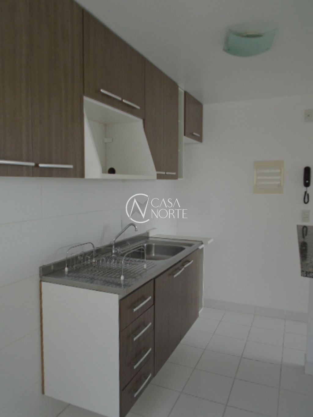 Apartamento à venda com 3 quartos, 68m², 1 suíte, 1 vaga, Avenida Dom Cláudio José Gonçalves Ponce de Leão no bairro Vila Ipiranga em Porto Alegre