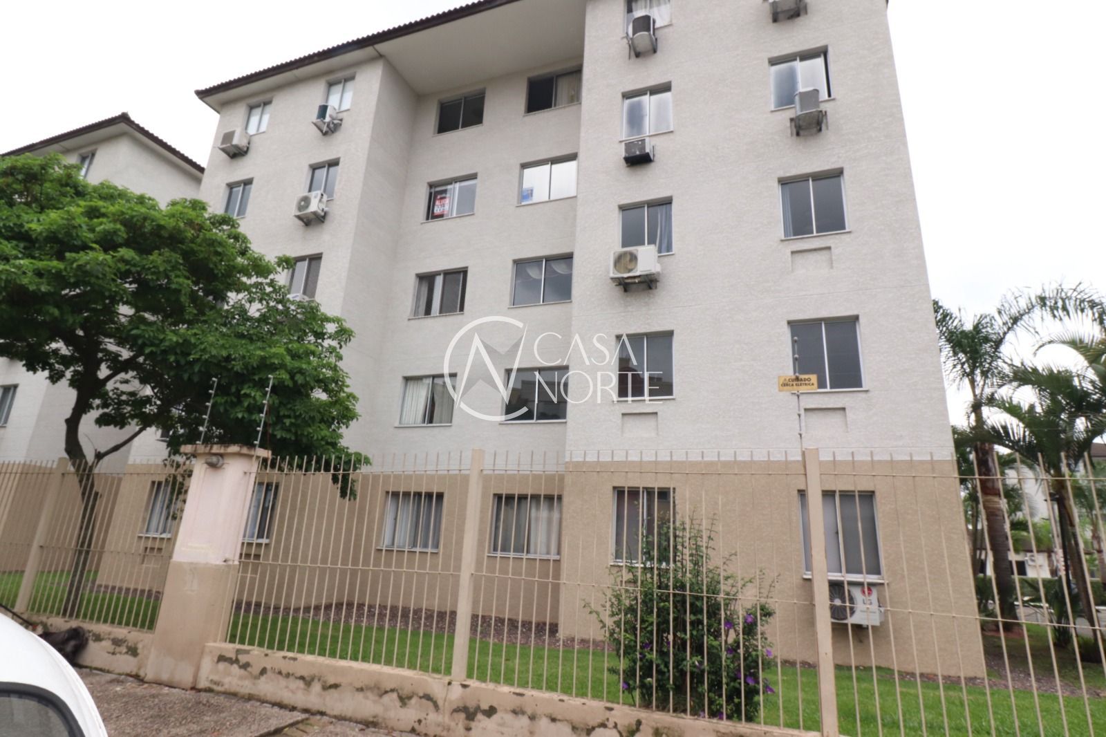 Apartamento à venda com 2 quartos, 47m², 1 vaga, Rua Gabriel Franco da Luz no bairro Sarandi em Porto Alegre