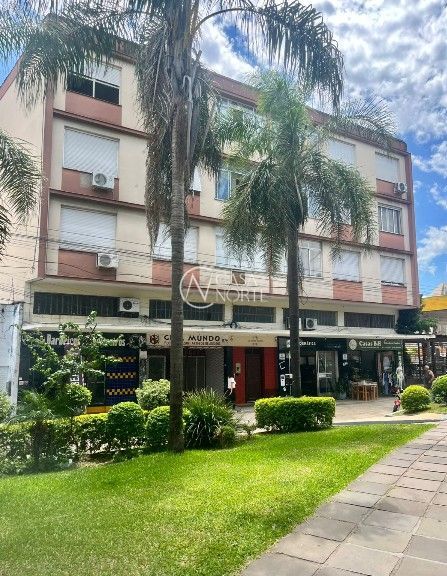 Apartamento à venda com 2 quartos, 71m², Avenida Brasiliano Índio de Moraes no bairro Passo da Areia em Porto Alegre