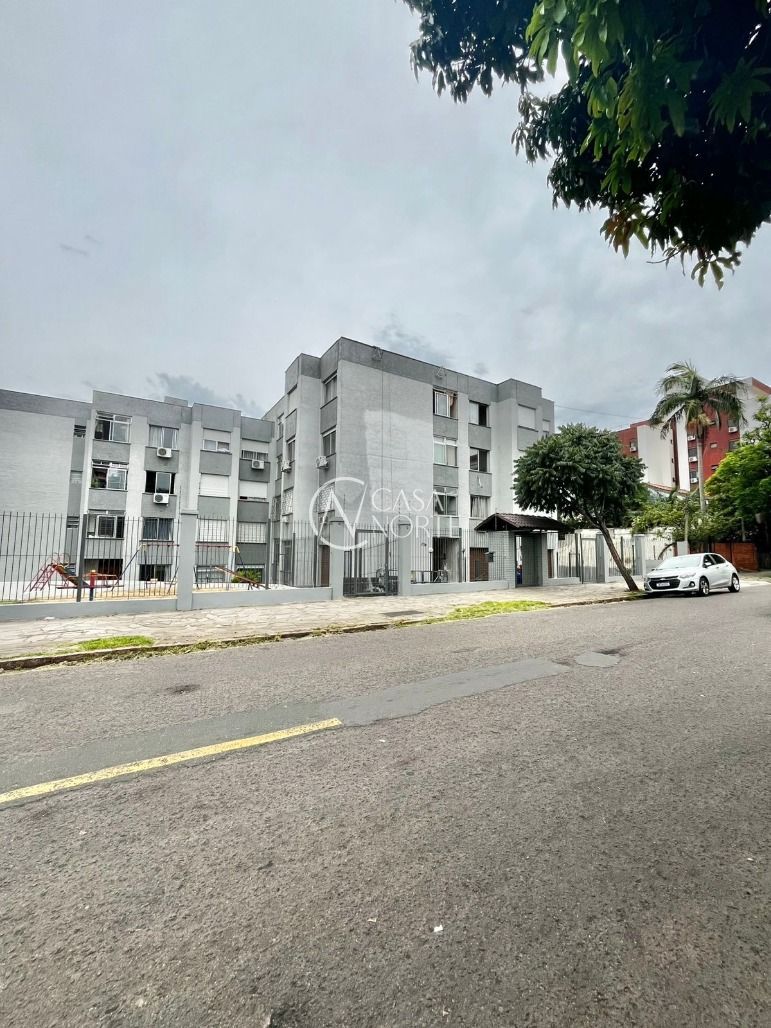 Apartamento à venda com 2 quartos, 58m², 1 vaga, Rua Alberto Silva no bairro Vila Ipiranga em Porto Alegre