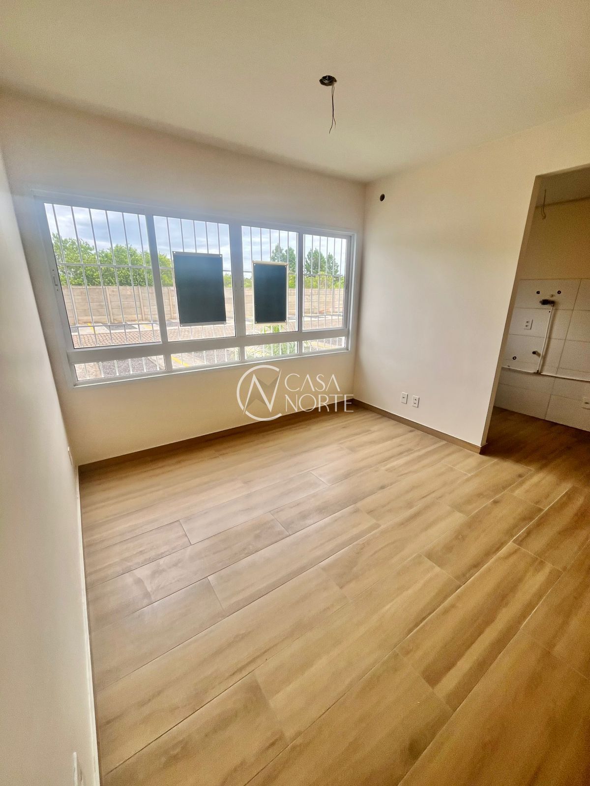 Apartamento à venda com 2 quartos, 49m², 1 vaga, Avenida João Ferreira Jardim no bairro Parque Santa Fé em Porto Alegre