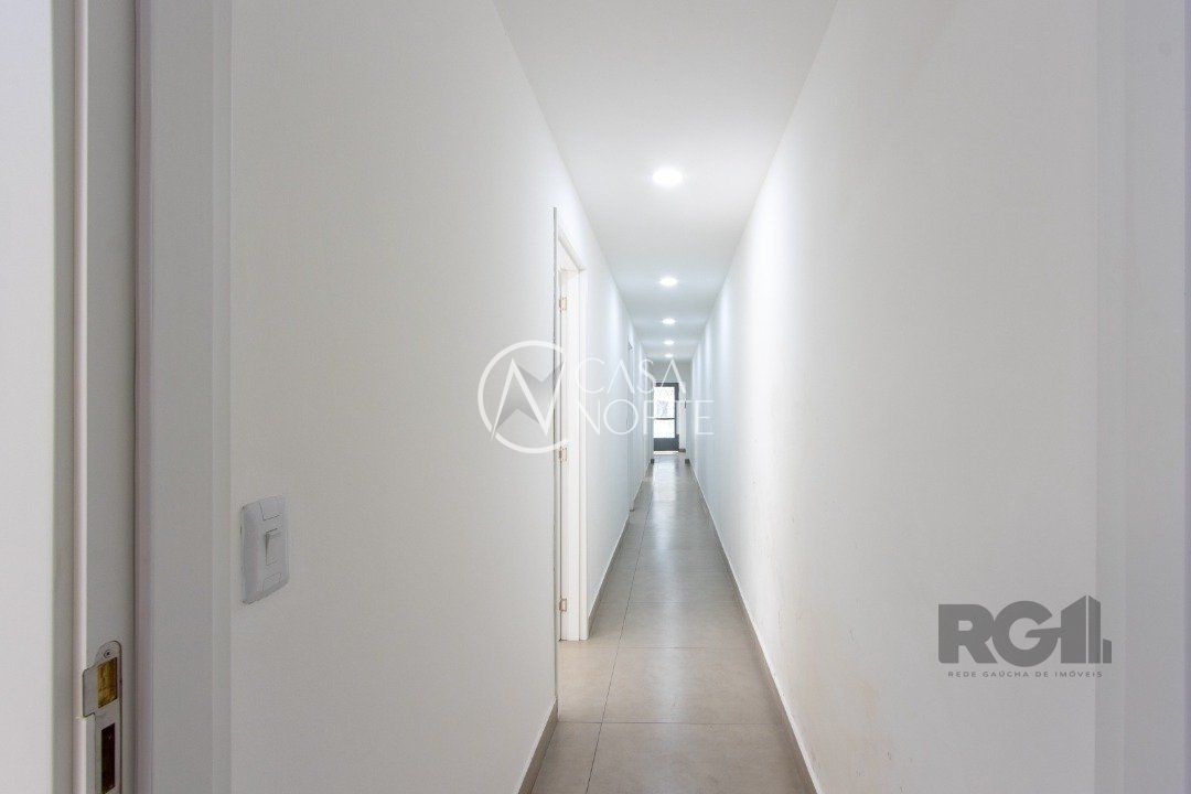 Casa à venda com 3 quartos, 100m², 2 suítes, 1 vaga, Rua Alberto Torres no bairro Cidade Baixa em Porto Alegre