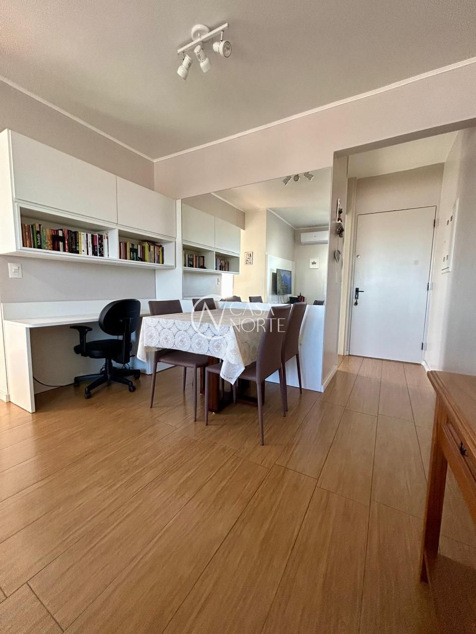 Apartamento à venda com 2 quartos, 55m², Rua General Jonathas Borges Fortes no bairro Glória em Porto Alegre