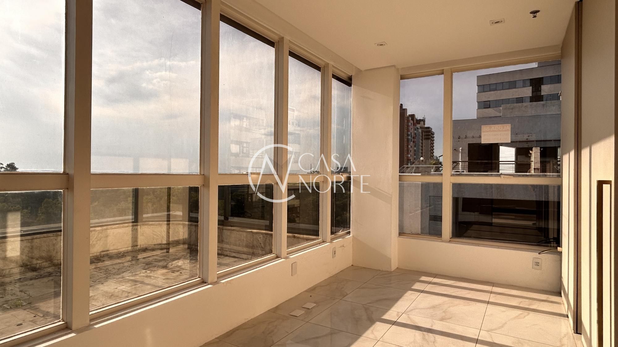 Conjunto Comercial à venda com 3 quartos, 80m², 1 vaga, Rua Costa no bairro Menino Deus em Porto Alegre