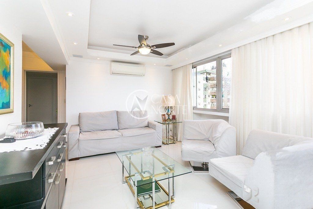 Apartamento à venda com 3 quartos, 110m², 2 suítes, 1 vaga, Rua Riveira no bairro Petrópolis em Porto Alegre