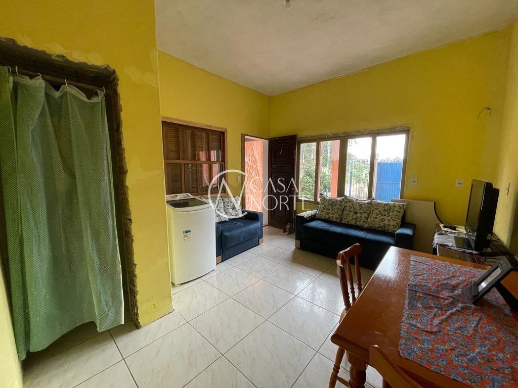 Casa à venda com 2 quartos, 125m², 1 suíte, Rua do Schneider no bairro Hípica em Porto Alegre
