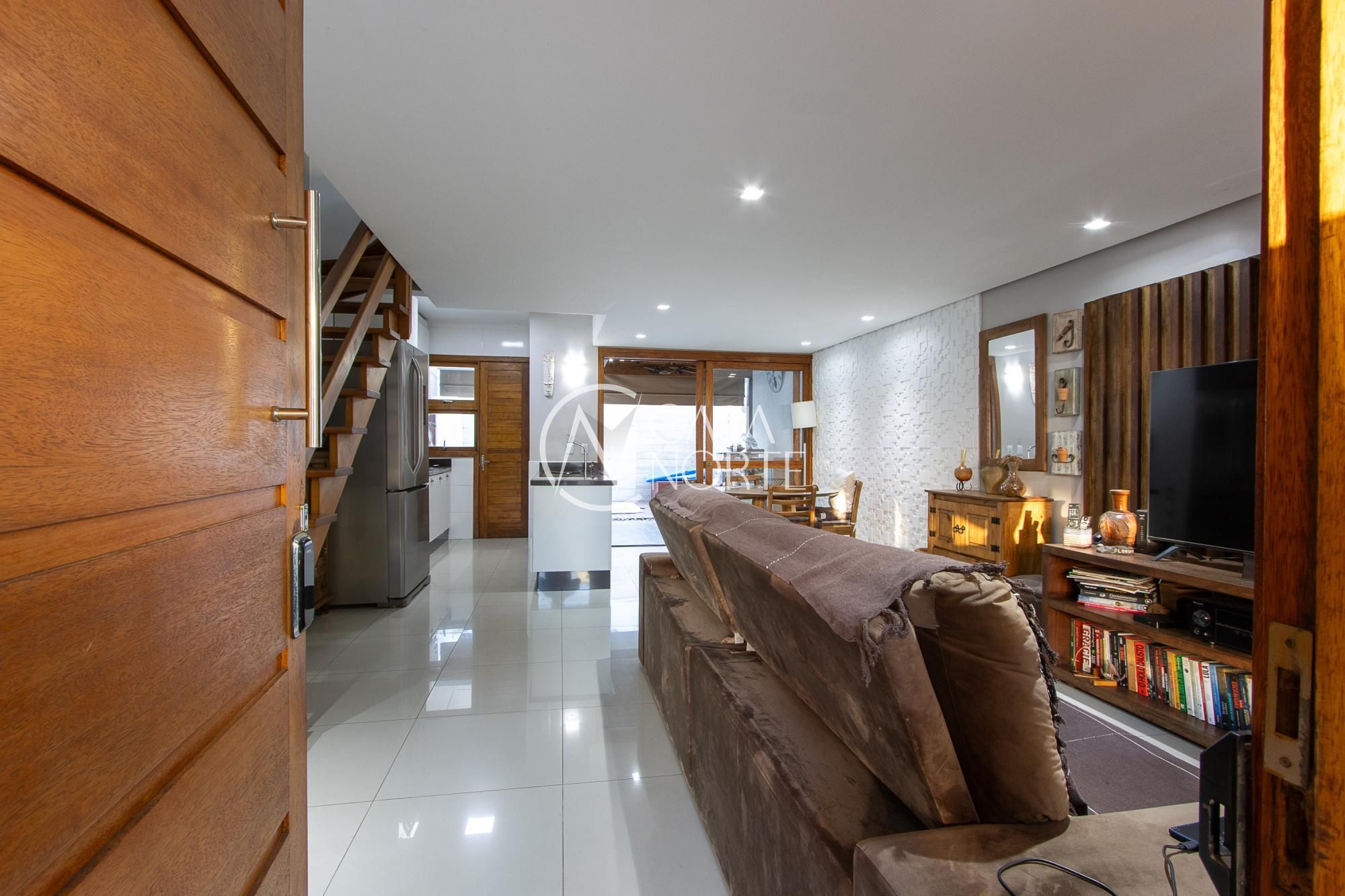 Casa de Condomínio à venda com 3 quartos, 108m², 1 suíte, 2 vagas, Rua Guatambu no bairro Hípica em Porto Alegre