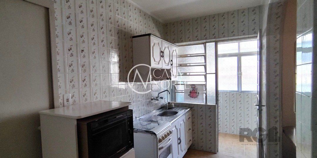 Apartamento à venda com 2 quartos, 69m², 2 vagas, Rua Upamaroti no bairro Cristal em Porto Alegre