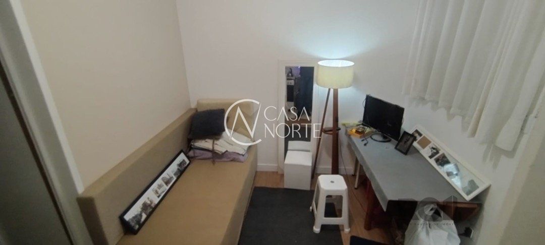 Apartamento à venda com 1 quarto, 35m², 1 suíte, Avenida Cristóvão Colombo no bairro Independência em Porto Alegre