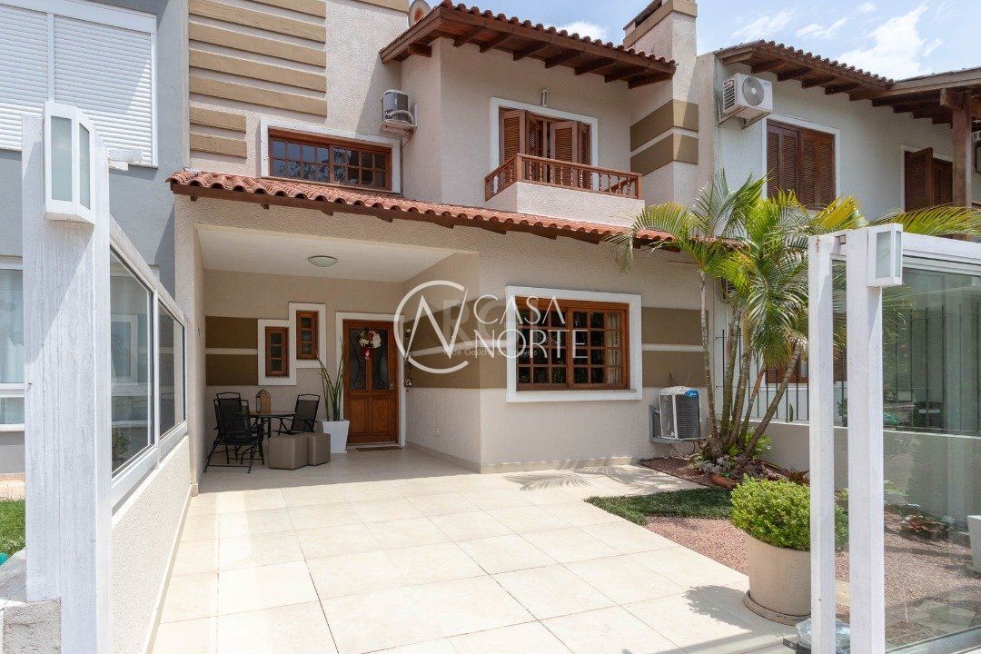 Casa à venda com 2 quartos, 139m², 2 suítes, 1 vaga, Rua Fernando Jorge Schneider no bairro Hípica em Porto Alegre
