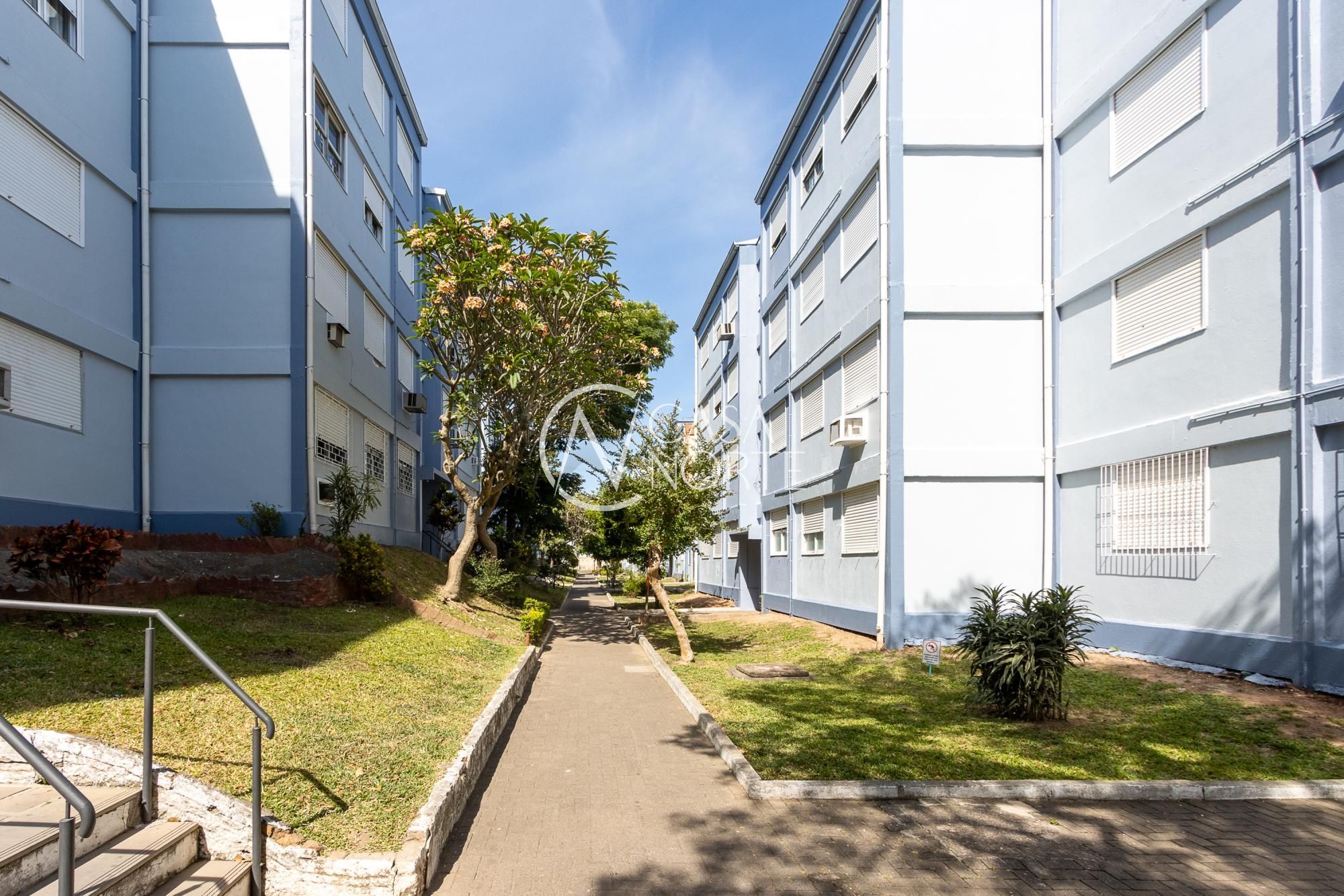 Apartamento à venda com 2 quartos, 48m², 1 vaga, Travessa Escobar no bairro Camaquã em Porto Alegre