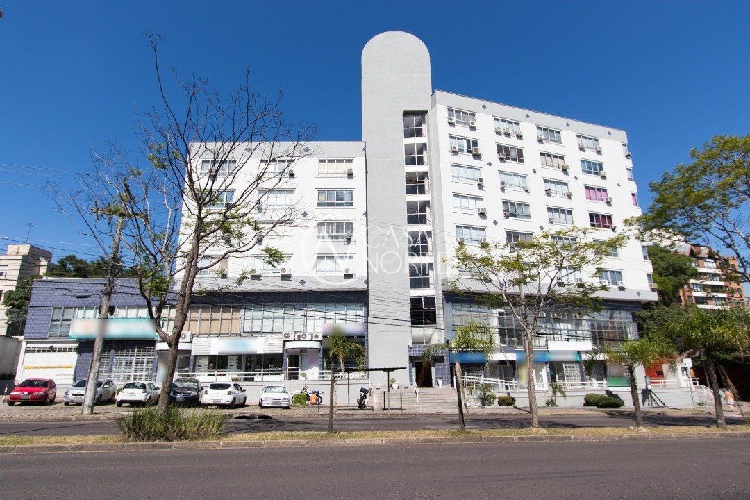 Sala Comercial à venda , 26m², Avenida Wenceslau Escobar no bairro Tristeza em Porto Alegre