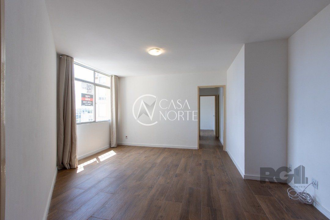 Apartamento à venda com 2 quartos, 63m², 1 vaga, Avenida Wenceslau Escobar no bairro Cristal em Porto Alegre