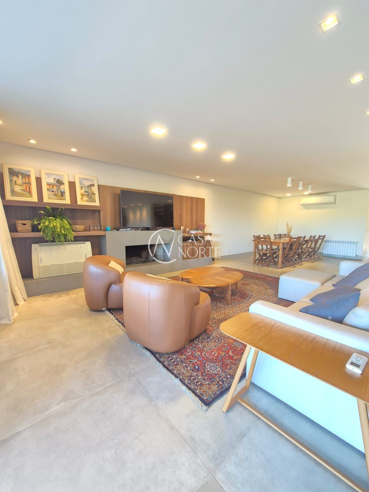 Casa de Condomínio à venda com 3 quartos, 380m², 3 suítes, 2 vagas, Avenida Juca Batista no bairro Belém Novo em Porto Alegre