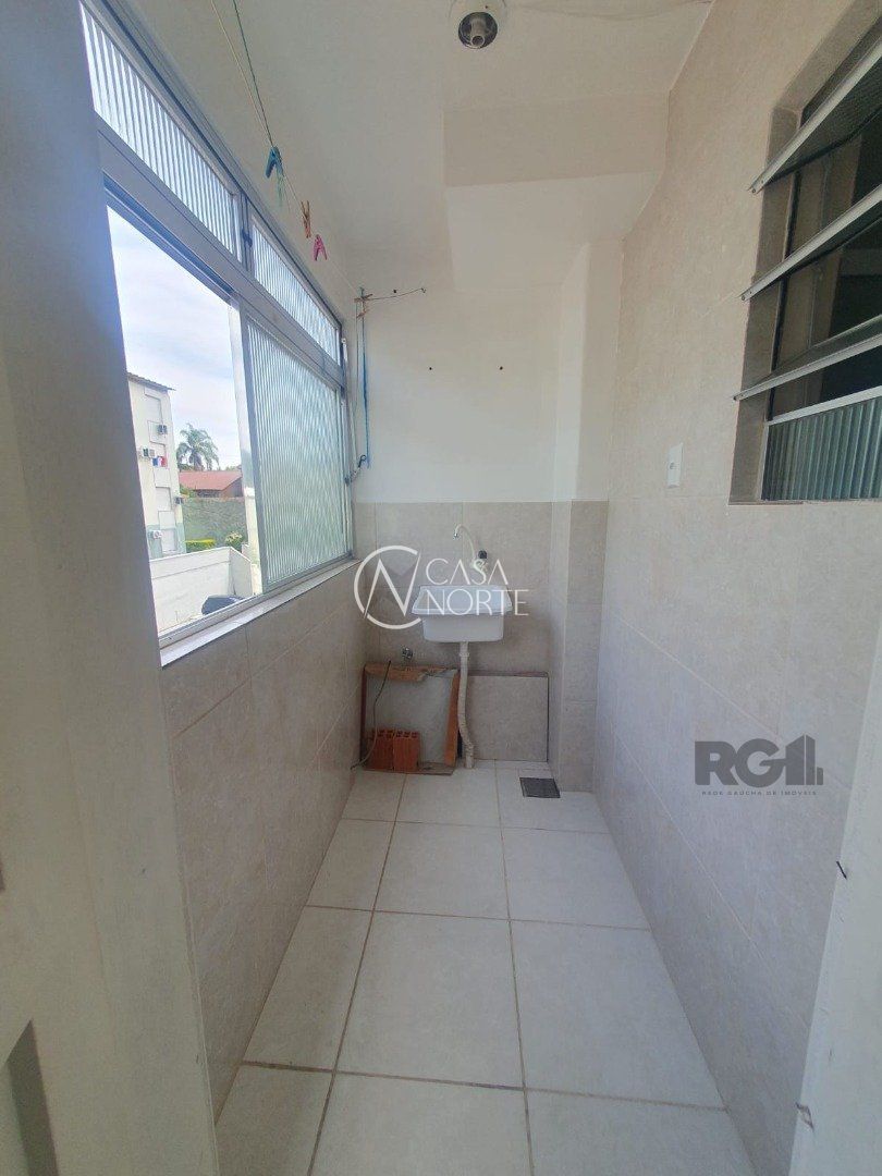 Apartamento à venda com 2 quartos, 78m², 1 vaga, Rua Padre João Batista Reus no bairro Camaquã em Porto Alegre