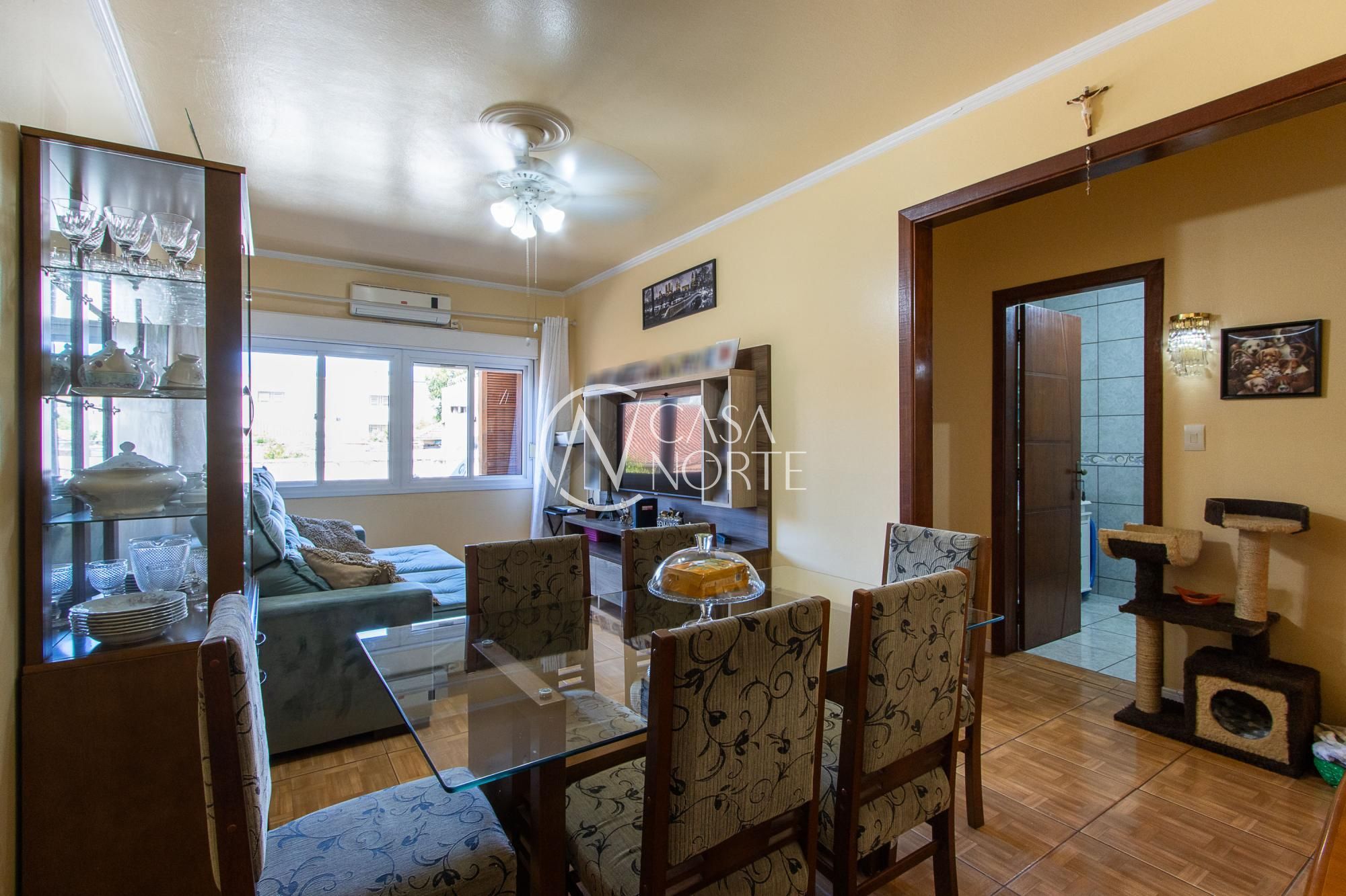 Apartamento à venda com 2 quartos, 67m², Avenida Niterói no bairro Medianeira em Porto Alegre