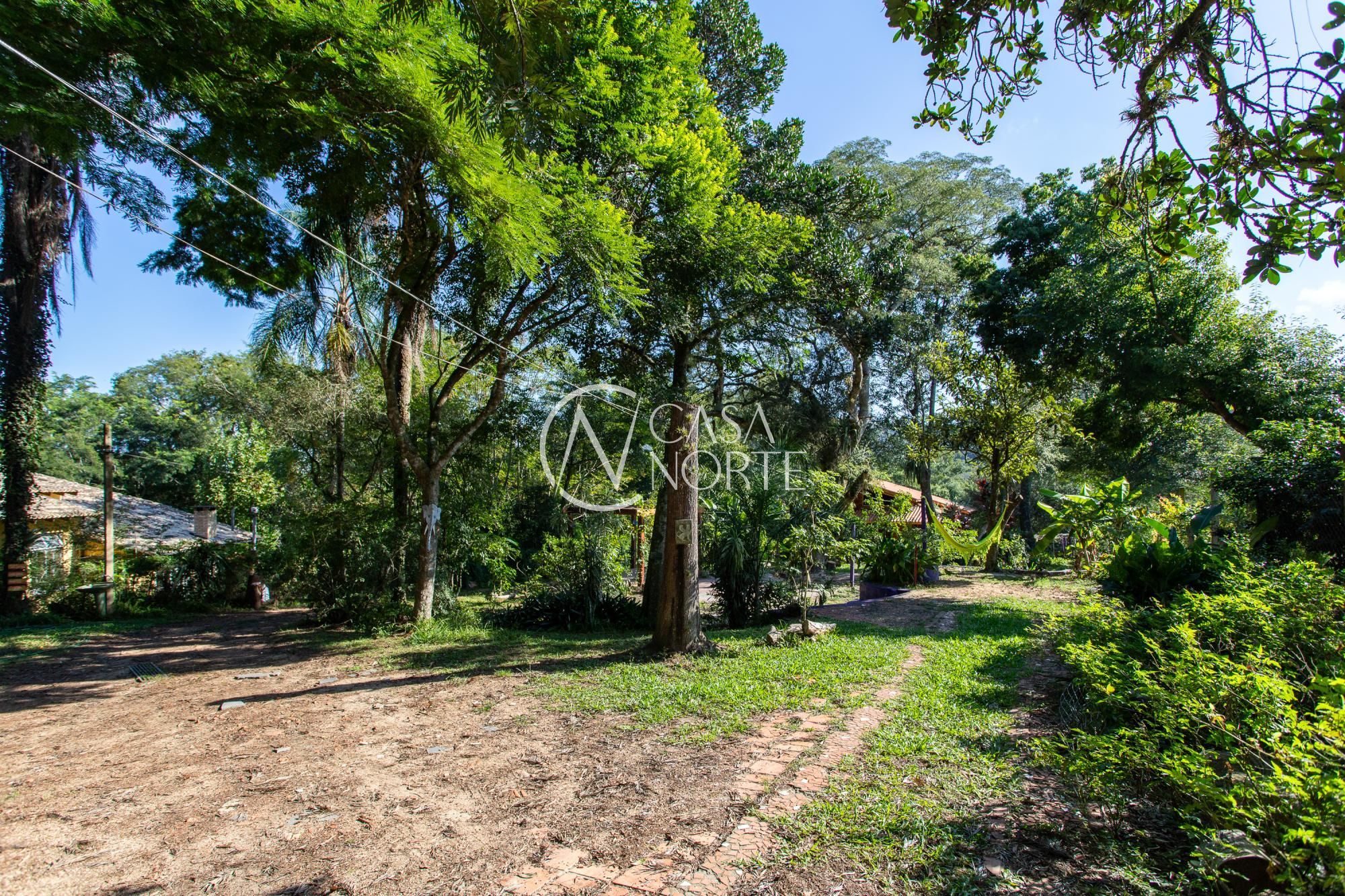 Sítio à venda com 1 quarto, 100m², 2 vagas, Estrada Marechal Marciano Ávila no bairro Belém Velho em Porto Alegre