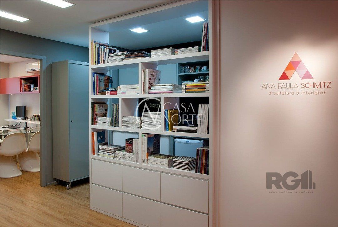 Sala Comercial à venda , 28m², Avenida Getúlio Vargas no bairro Menino Deus em Porto Alegre