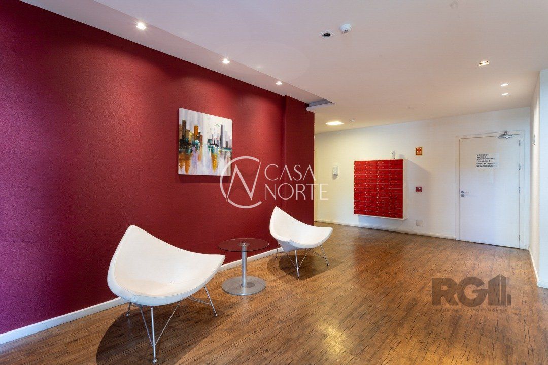 Apartamento à venda com 3 quartos, 95m², 1 suíte, 2 vagas, Rua Marechal Hermes no bairro Camaquã em Porto Alegre