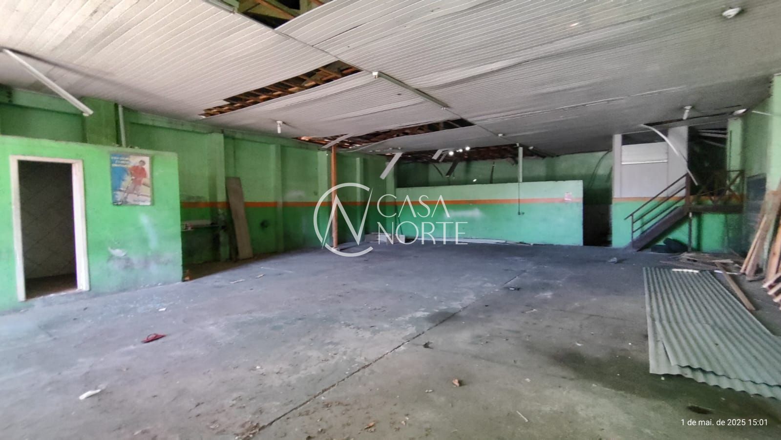 Galpão à venda , 159m², Rua Doutor Campos Velho no bairro Cristal em Porto Alegre