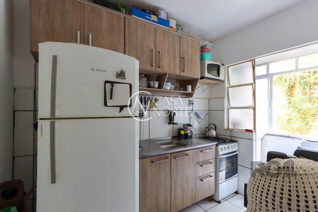 Apartamento à venda com 2 quartos, 46m², 1 vaga, Rua Padre Angelo Corso no bairro Cavalhada em Porto Alegre