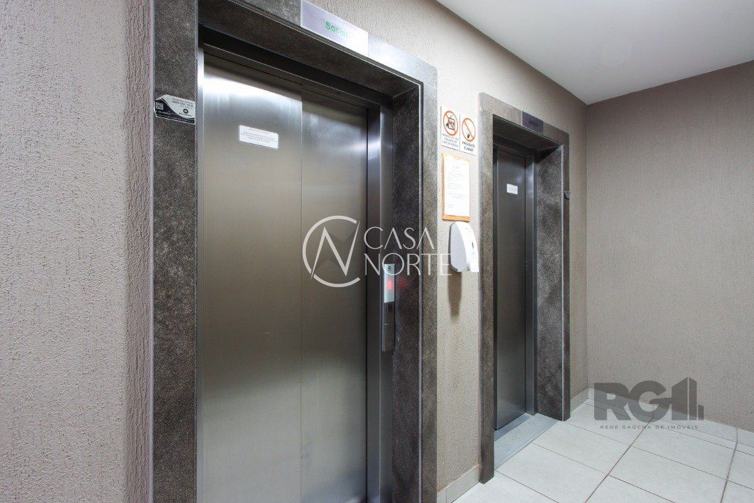 Apartamento à venda com 3 quartos, 73m², 1 suíte, 1 vaga, Rua Dário Totta no bairro Teresópolis em Porto Alegre