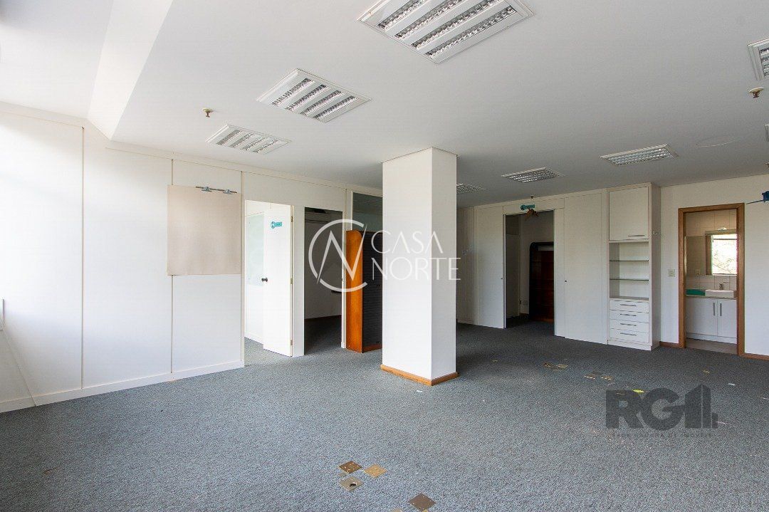 Sala Comercial à venda , 82m², 1 vaga, Rua José de Alencar no bairro Menino Deus em Porto Alegre