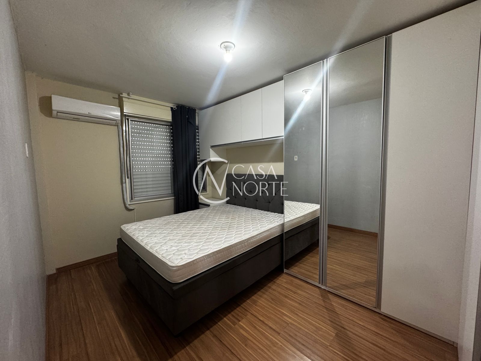 Apartamento à venda com 2 quartos, 60m², 1 vaga, Rua Doutor Campos Velho no bairro Cristal em Porto Alegre