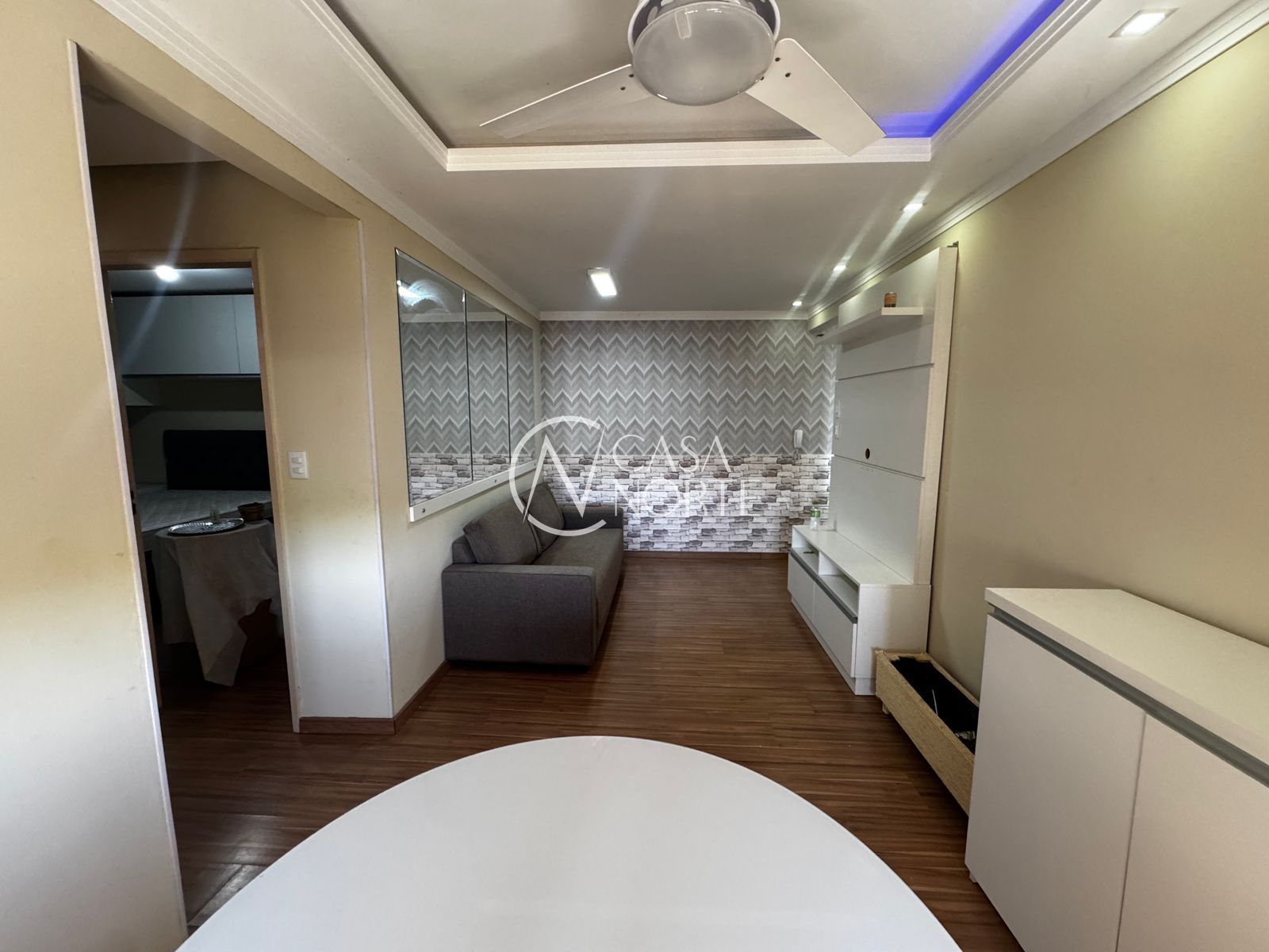 Apartamento à venda com 2 quartos, 60m², 1 vaga, Rua Doutor Campos Velho no bairro Cristal em Porto Alegre