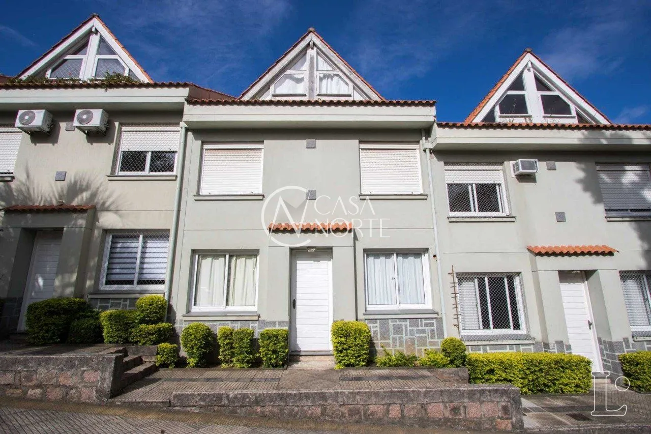 Casa de Condomínio à venda com 3 quartos, 116m², 2 suítes, 2 vagas, Avenida Cai no bairro Cristal em Porto Alegre