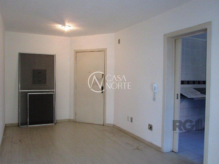 Apartamento à venda com 3 quartos, 70m², 1 vaga, Rua Doutor Aldo Wildt no bairro Vila Nova em Porto Alegre