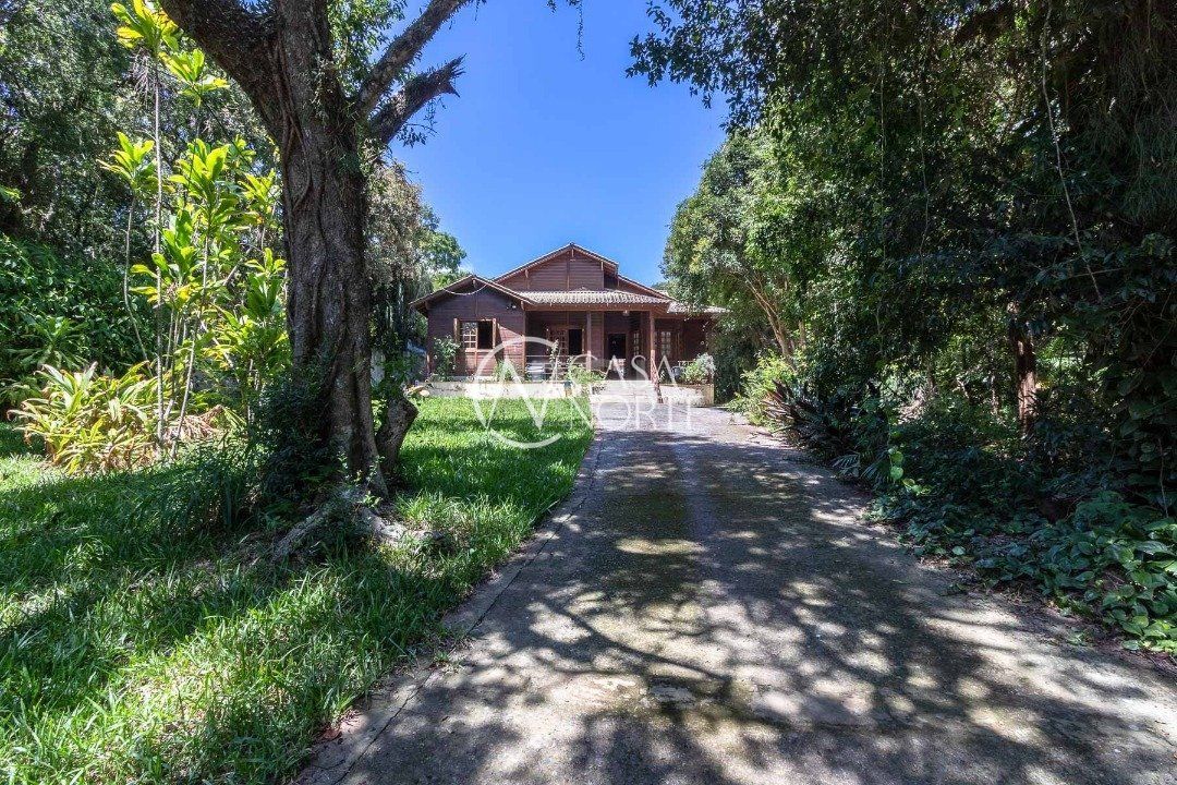 Casa Comercial à venda com 4 quartos, 130m², 5 vagas, Avenida Joaquim Martins da Silva no bairro Belém Novo em Porto Alegre