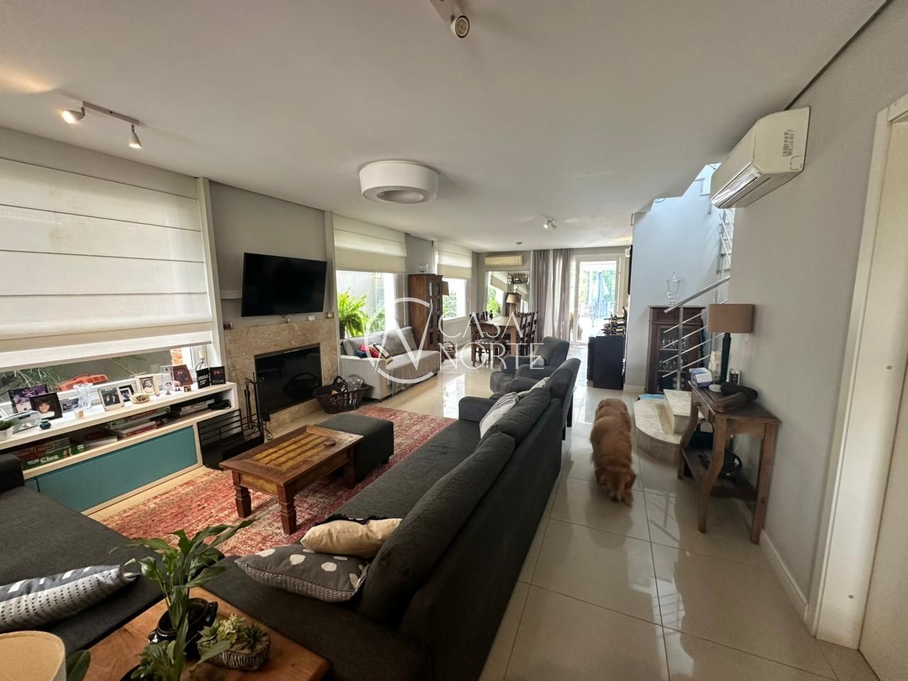 Casa de Condomínio à venda com 4 quartos, 230m², 4 suítes, 4 vagas, Avenida Juca Batista no bairro Terraville em Porto Alegre