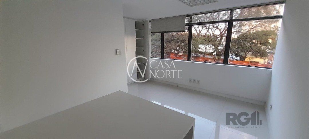 Sala Comercial à venda , 24m², Rua General Rondon no bairro Tristeza em Porto Alegre