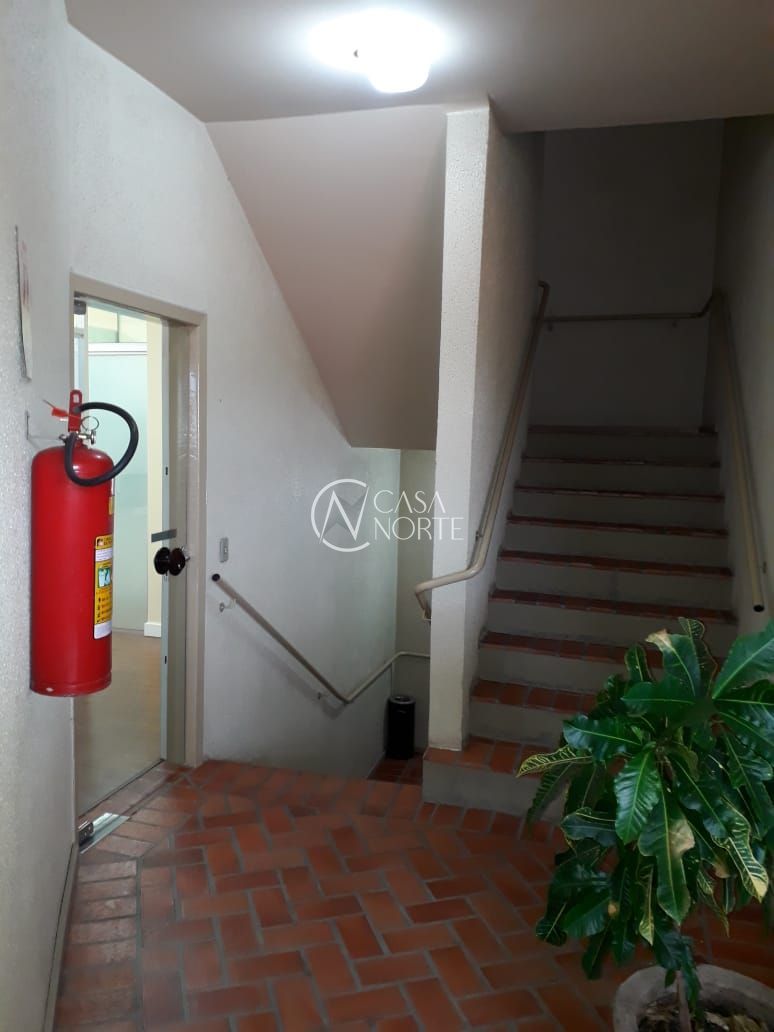 Sala Comercial à venda com 1 quarto, 53m², Rua Caiapó no bairro Vila Assunção em Porto Alegre