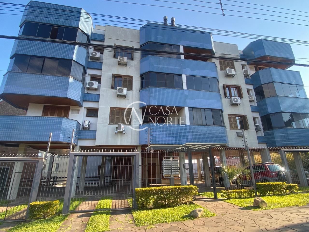 Apartamento à venda com 3 quartos, 102m², 1 suíte, 2 vagas, Avenida Jacuí no bairro Cristal em Porto Alegre