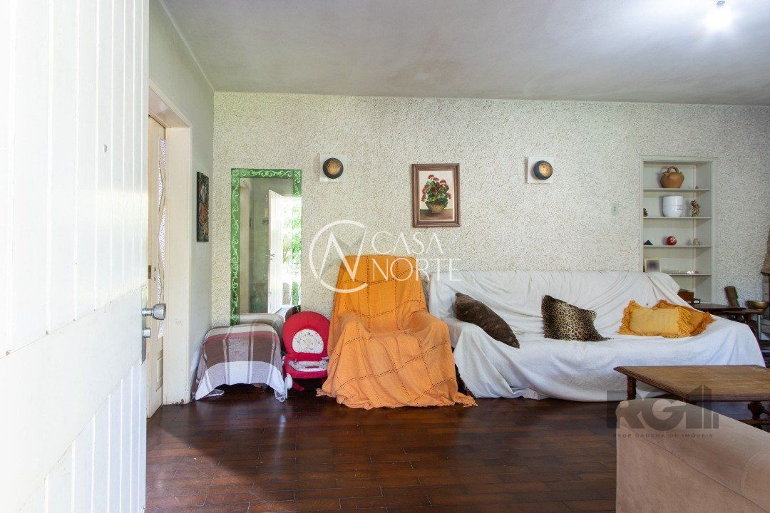 Casa à venda com 3 quartos, 200m², Rua João Mendes Ouriques no bairro Ipanema em Porto Alegre