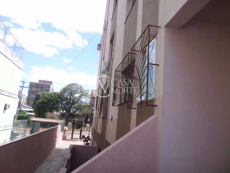 Apartamento à venda com 1 quarto, 42m², 1 vaga, Rua Marechal Hermes no bairro Camaquã em Porto Alegre