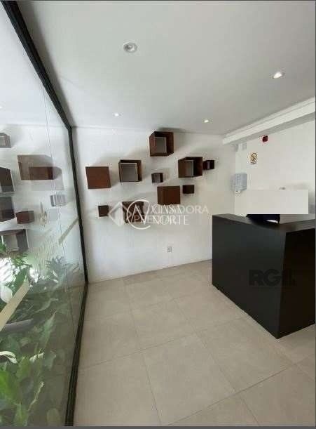Sala Comercial à venda , 32m², Avenida Iguassu no bairro Petrópolis em Porto Alegre