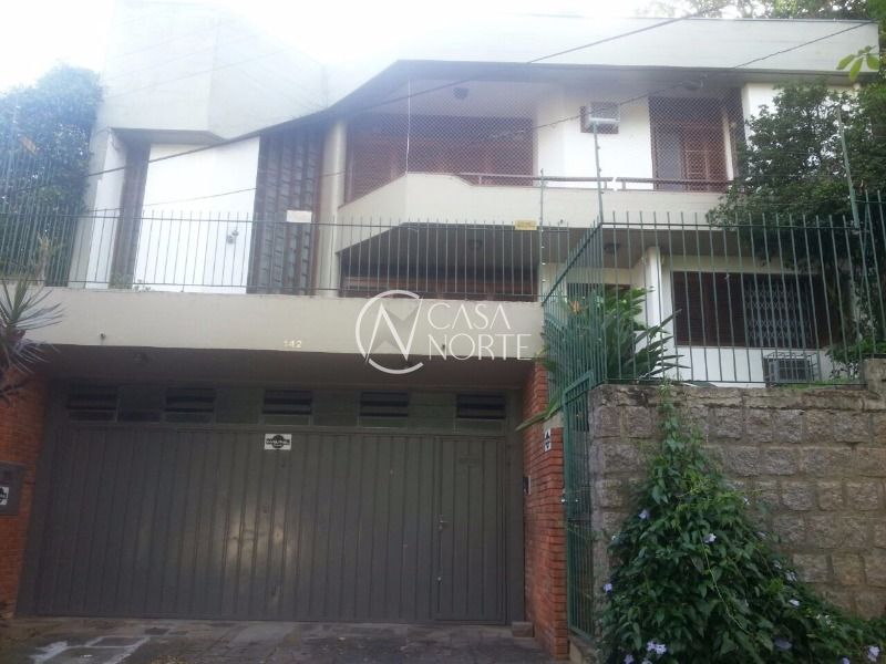 Casa à venda com 3 quartos, 290m², 1 suíte, 3 vagas, Rua Alcebiades Antônio dos Santos no bairro Nonoai em Porto Alegre