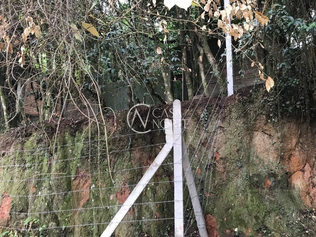 Terreno à venda  com 940m², Estrada Afonso Lourenco Mariante no bairro Belém Velho em Porto Alegre